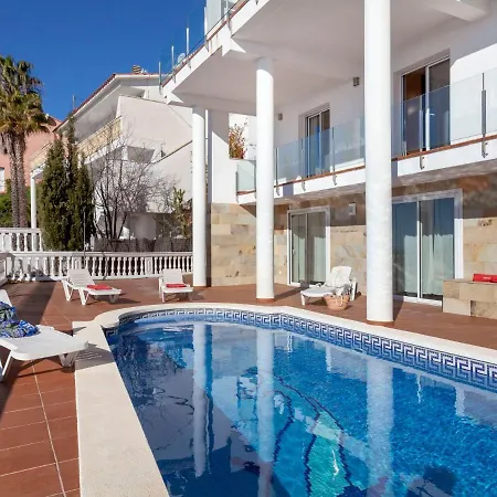 Vuiton By Interhome *